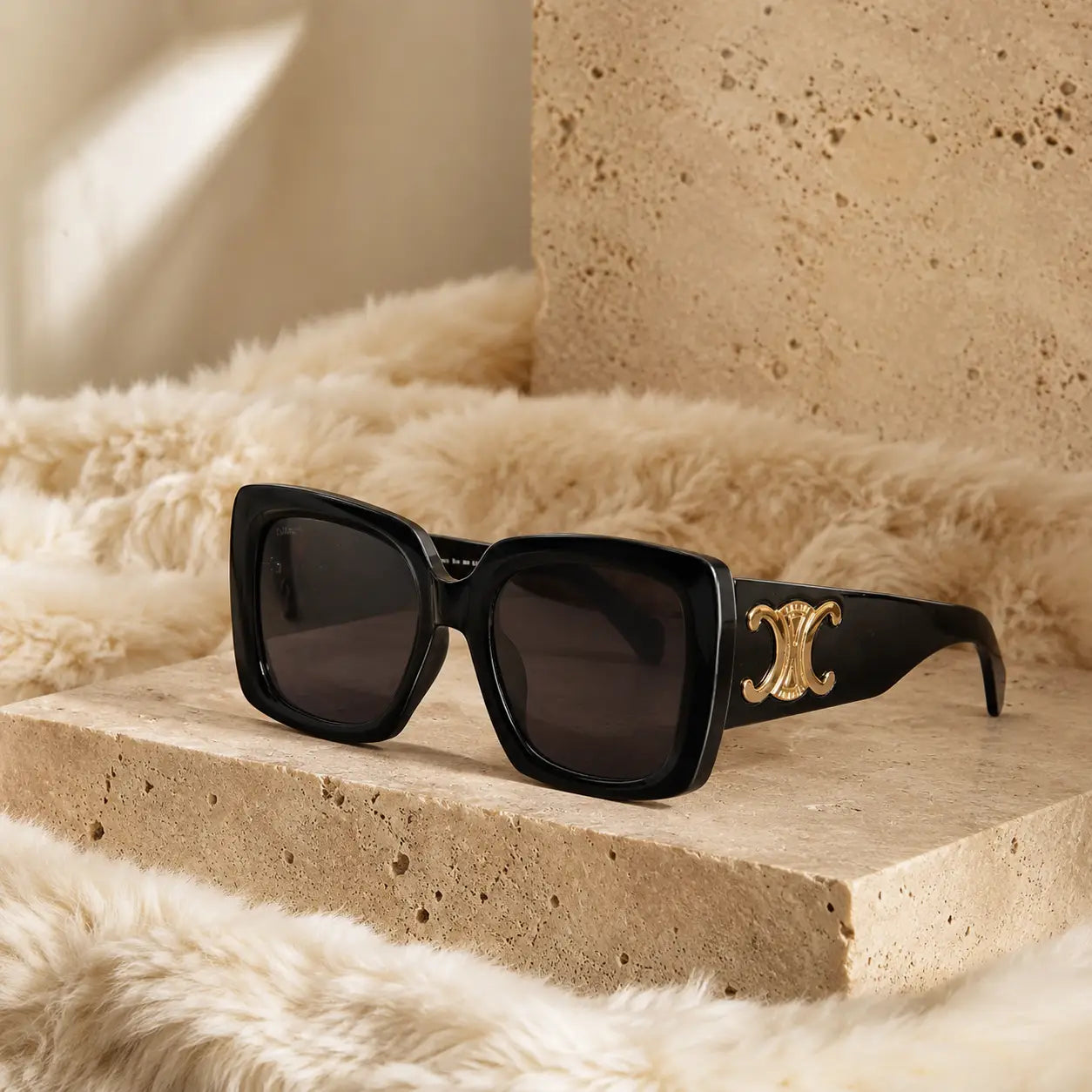 Celine Triumphe Oversized