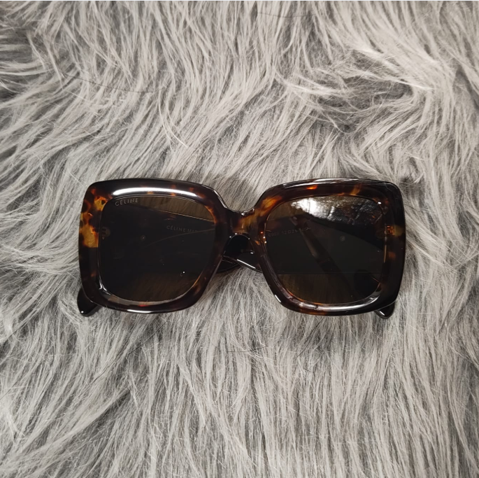 Celine Triumphe Oversized