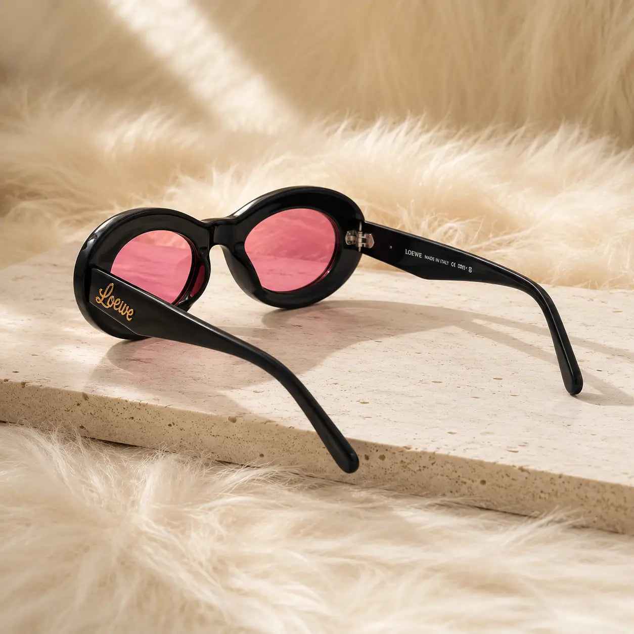 Loewe Cat-eye oval